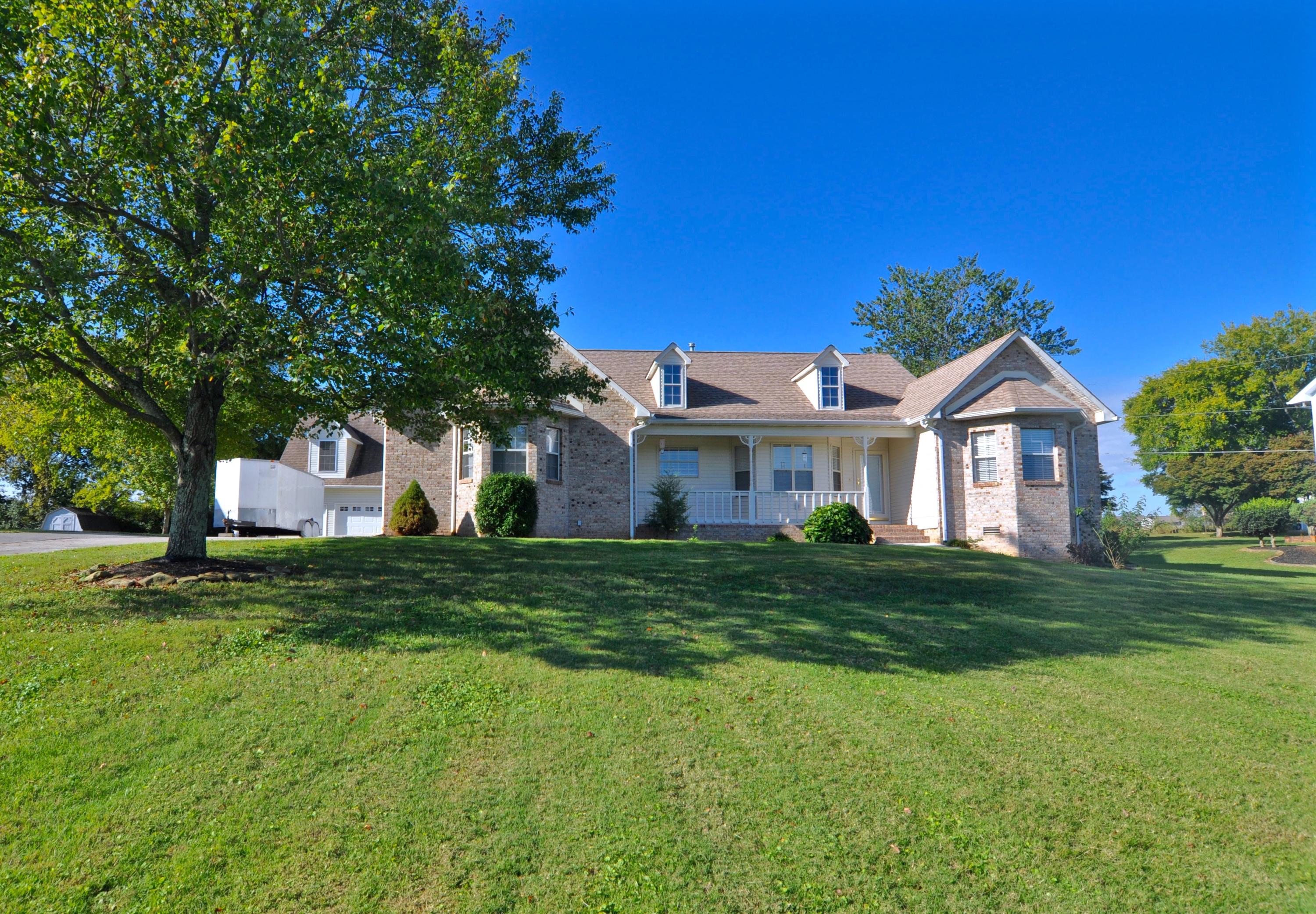 1827 Grey Ridge Road Maryville, TN 37801 - Photo 2 of 40 DSC_0825