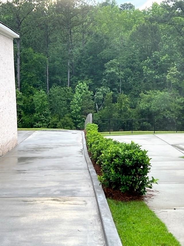 6612 Garrison Drive Daphne, AL 36527 - Photo 2 of 14