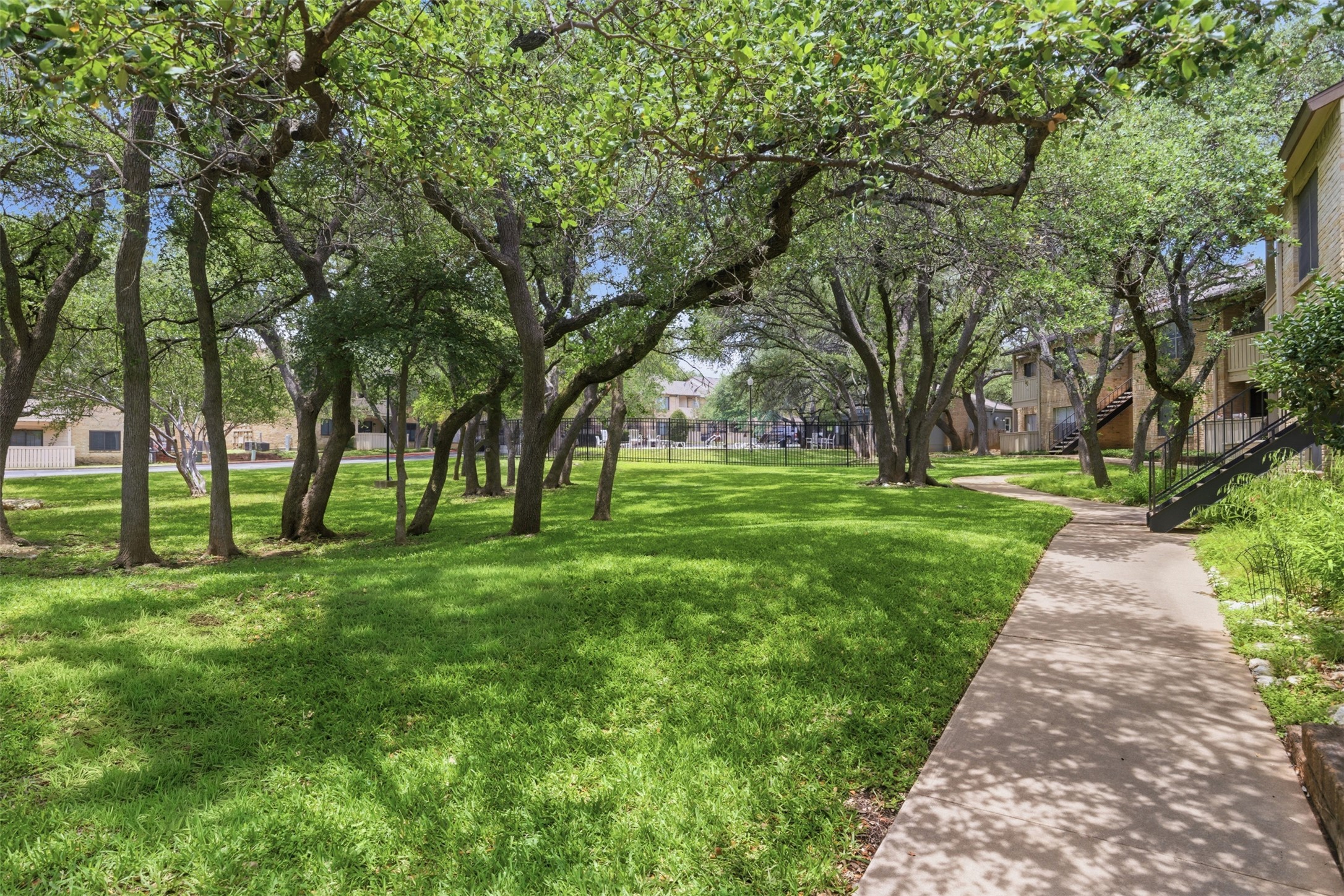 8210 Bent Tree Road, Unit 235 Austin, TX 78759 - Photo 9 of 30