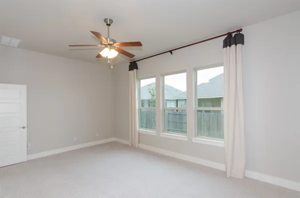 $2,950 | 961 Centerra Hills Circle, Round Rock, TX 78665