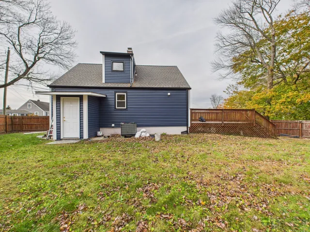 $325,000 | 120 Celia Drive, Waterbury, CT 06705