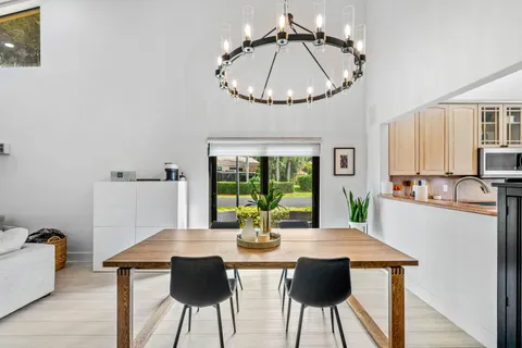 $645,000 | 22627 Meridiana Drive, Boca Raton, FL 33433