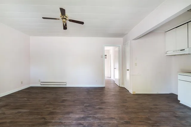 $349,900 | 700 South Donoho Street, Unit 700 702 704 706 708, Clarksville, TX 75426