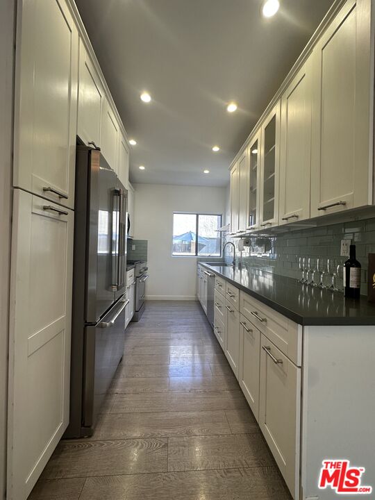 5307 Wilkinson Avenue, Unit 10 Valley Village, CA 91607 - Photo 6 of 29