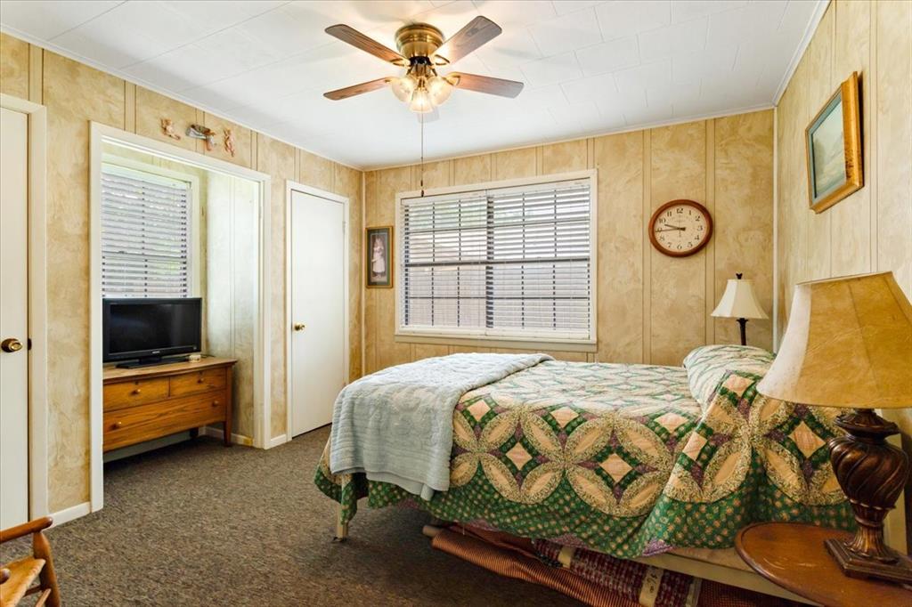 704 East Main Street Honey Grove, TX 75446 - Photo 35 of 40