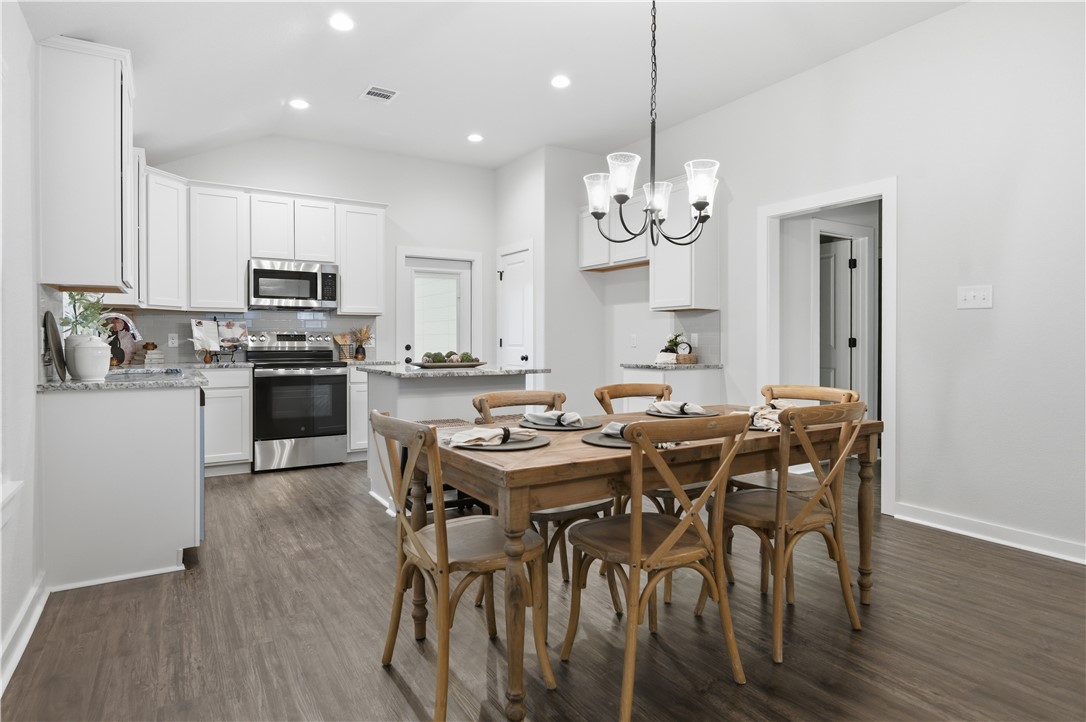 2857 Messenger Way Bryan, TX 77803 - Photo 5 of 21