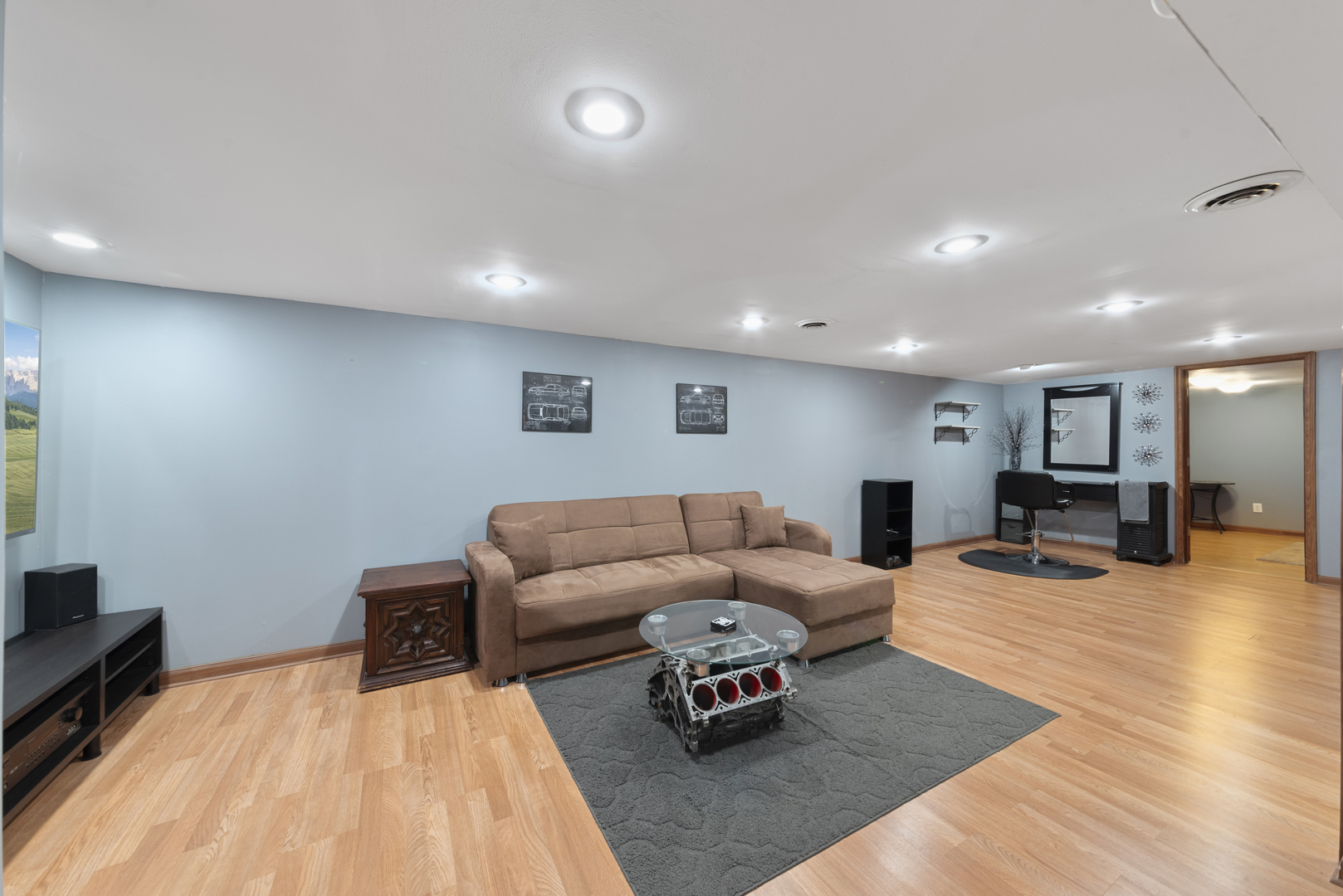 943 Sumner Street Addison, IL 60101 - Photo 12 of 20 a living room with furniture and a flat screen tv