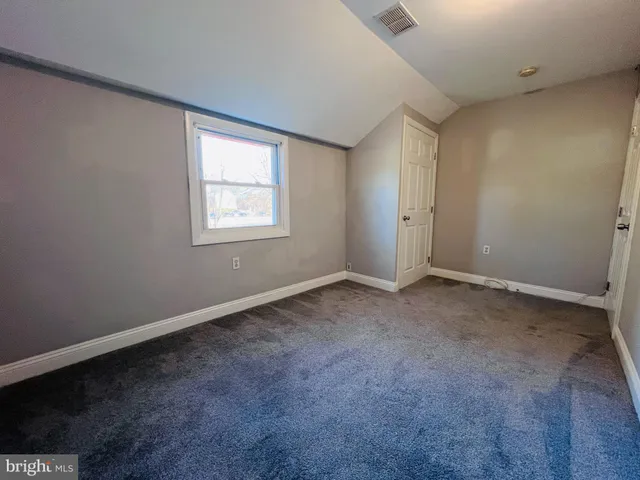 $2,100 | 2616 Arlington Boulevard, Unit UPPR, Arlington, VA 22204