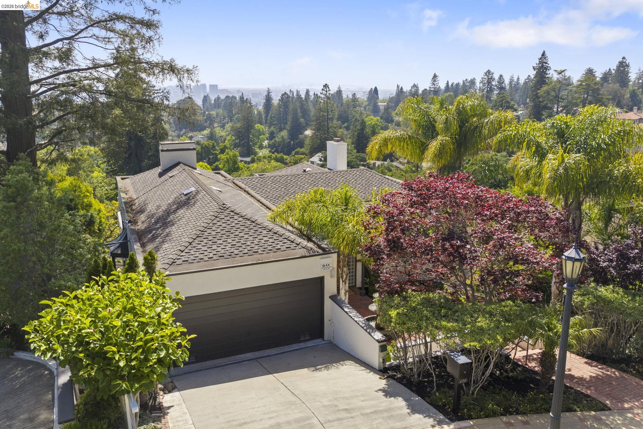 110 Somerset Road Piedmont, CA 94611 - Photo 3 of 82