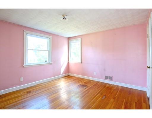 13 Dean Road Wayland, MA 01778 - Photo 13 of 18 Gallery Image 13