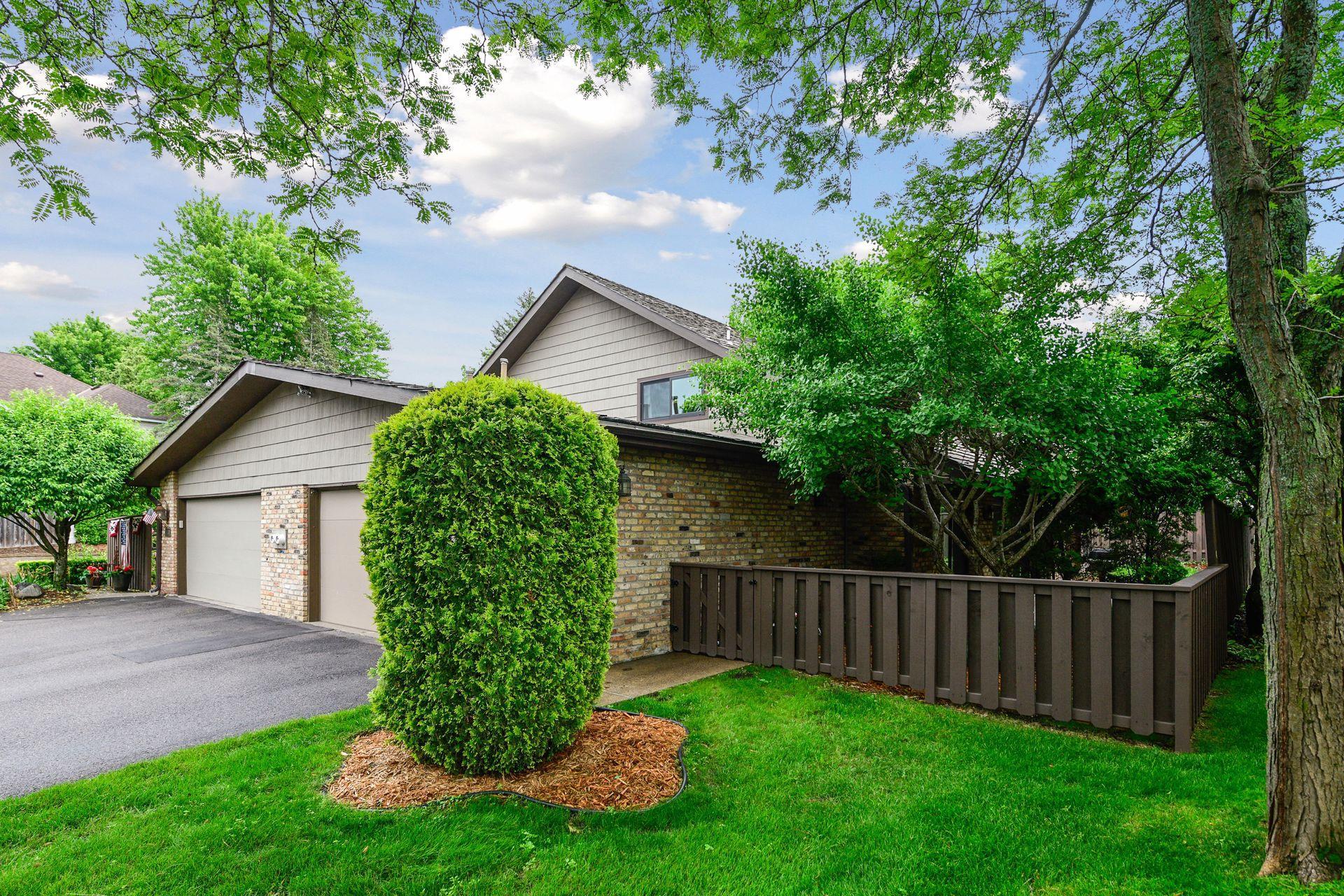 17811 Comstock Road Minnetonka, MN 55391 - Photo 1 of 1 Gallery Image 1