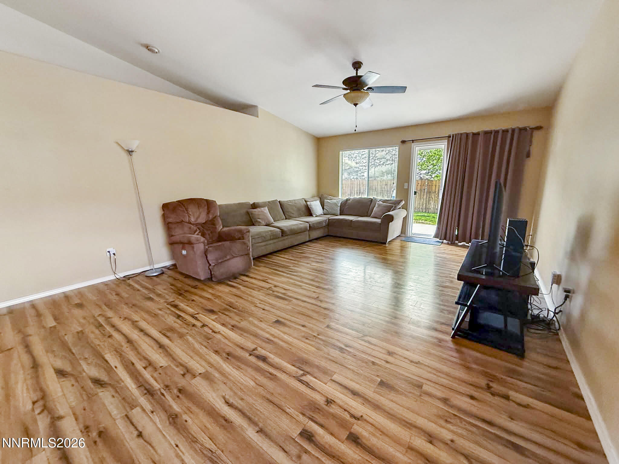 4735 Goodwin Road Sparks, NV 89436 - Photo 7 of 36 good4