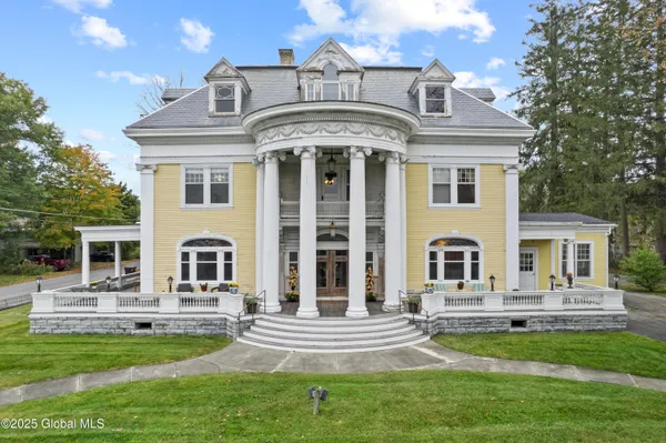 $850,000 | 16 West Main Street, Cambridge, NY 12816