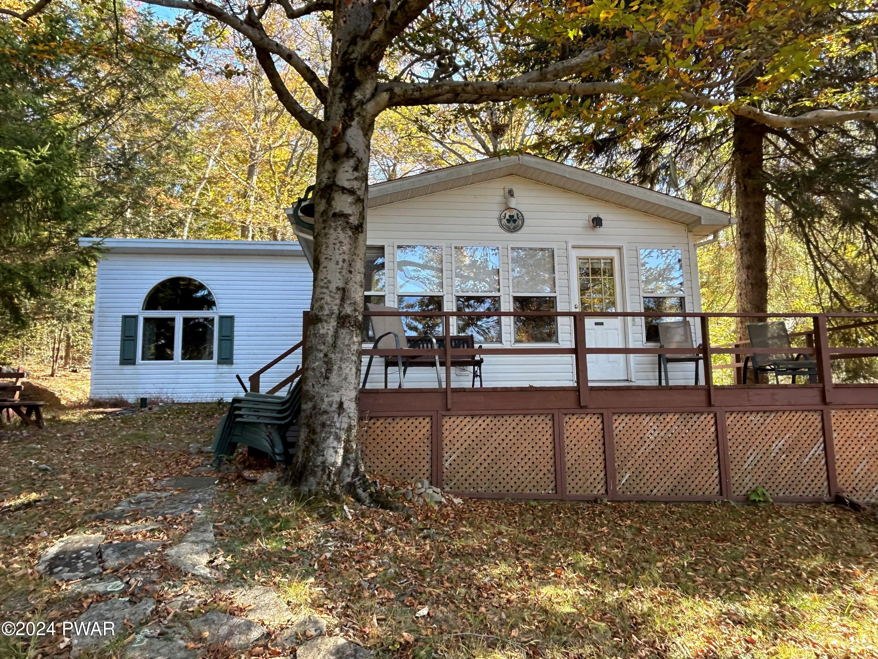 157 Ridgefield Point Road, Unit 19C439 Greentown, PA 18426 - Photo 1 of 50