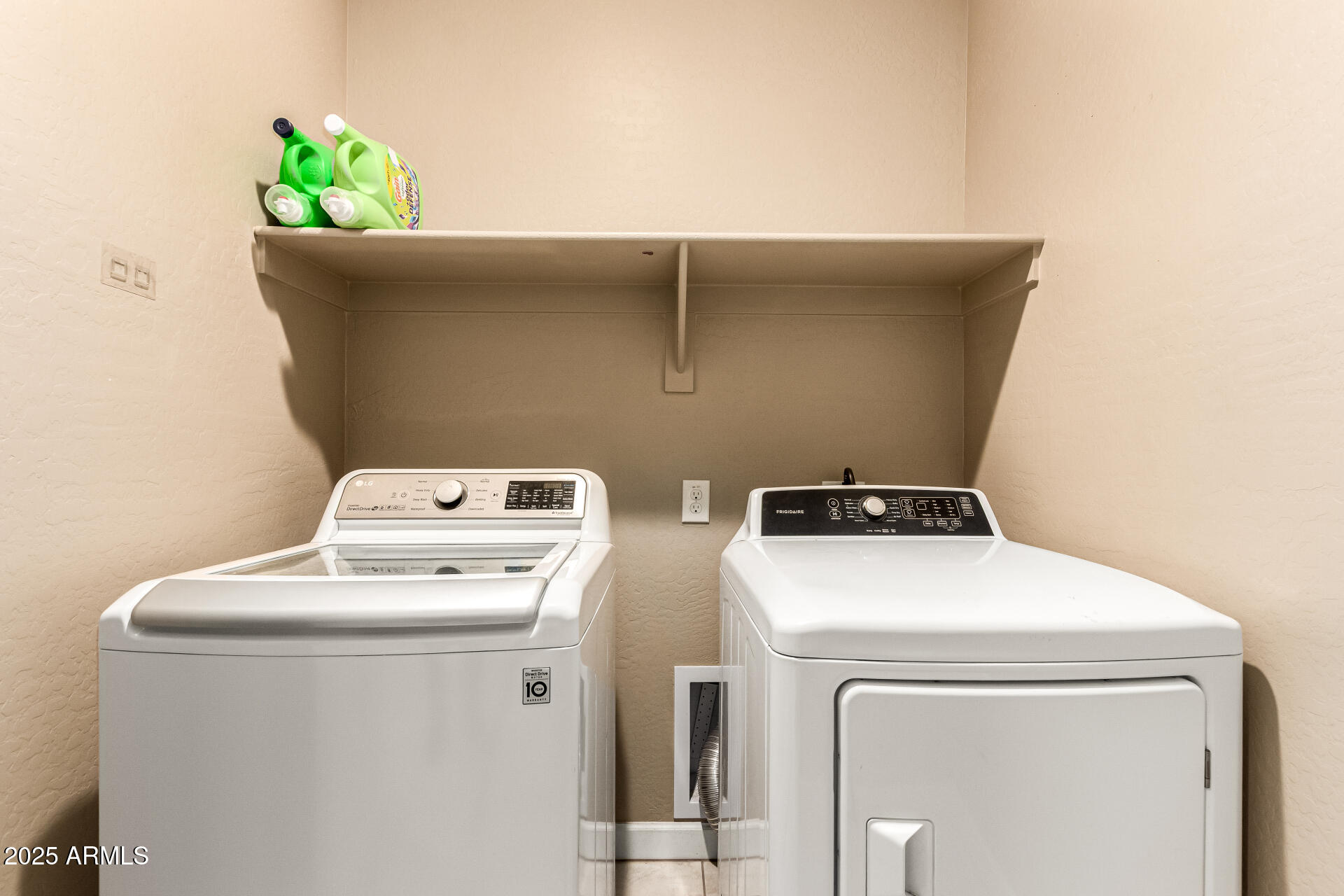 4170 West South Butte Road San Tan Valley, AZ 85144 - Photo 29 of 47 a utility room with dryer and washer
