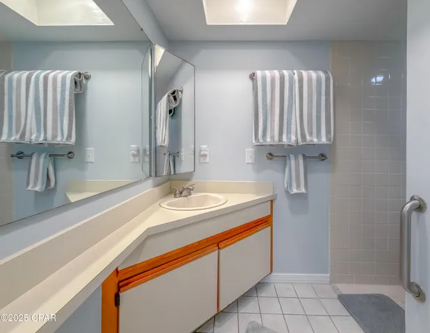 $549,000 | 5091 Lake Bluff Circle, Marianna, FL 32446