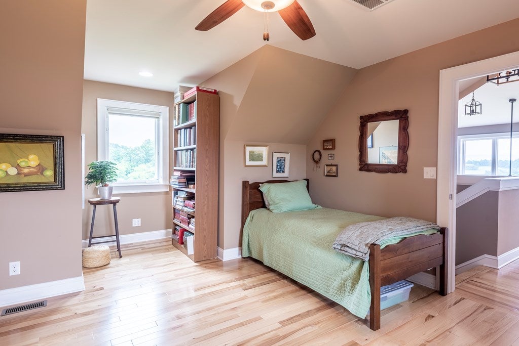 14228 Indian Run Road Glade Spring, VA 24340 - Photo 47 of 64 Gallery Image 47