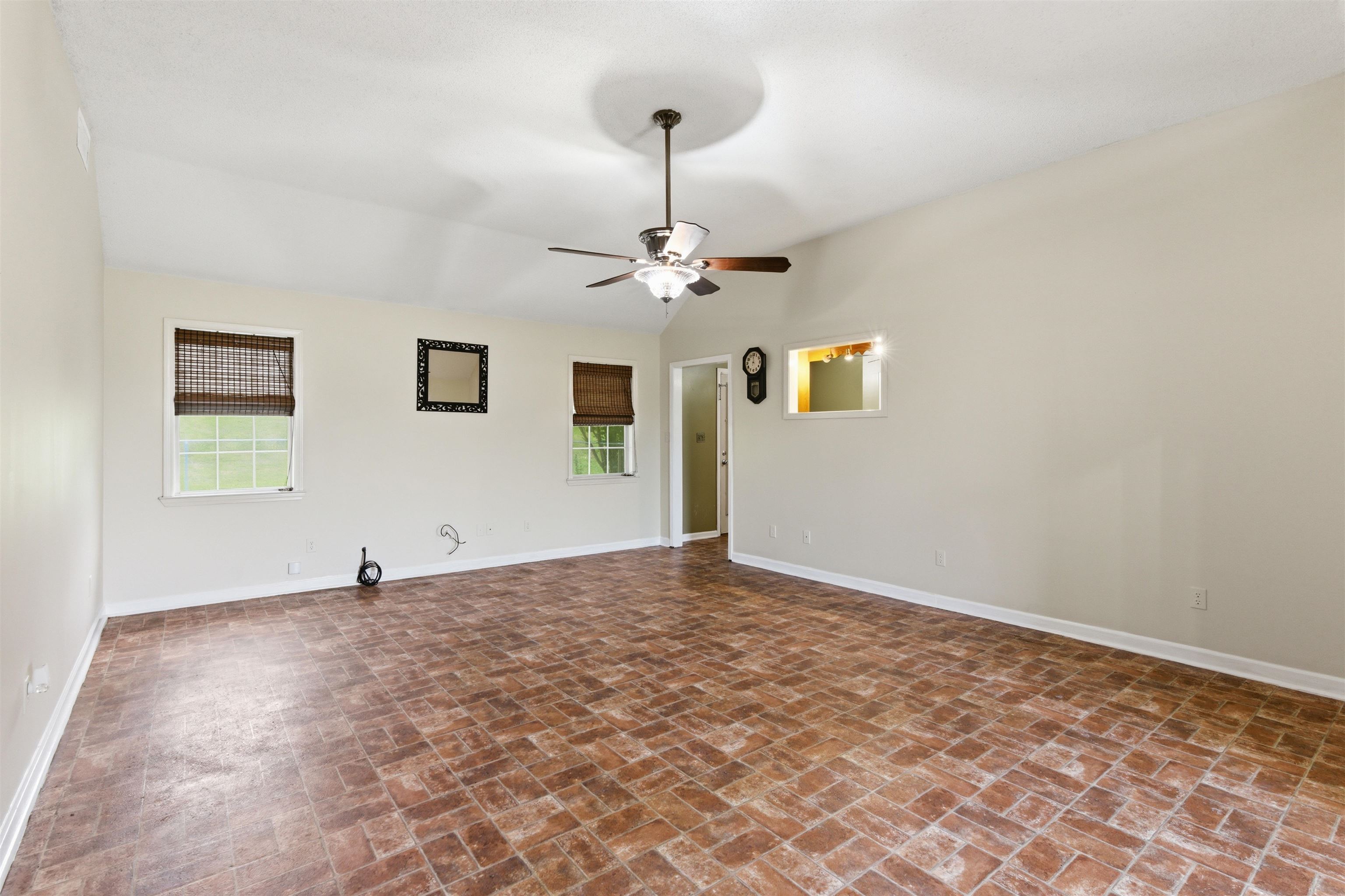531 Curtis Road Brighton, TN 38011 - Photo 7 of 25 Gallery Image 7