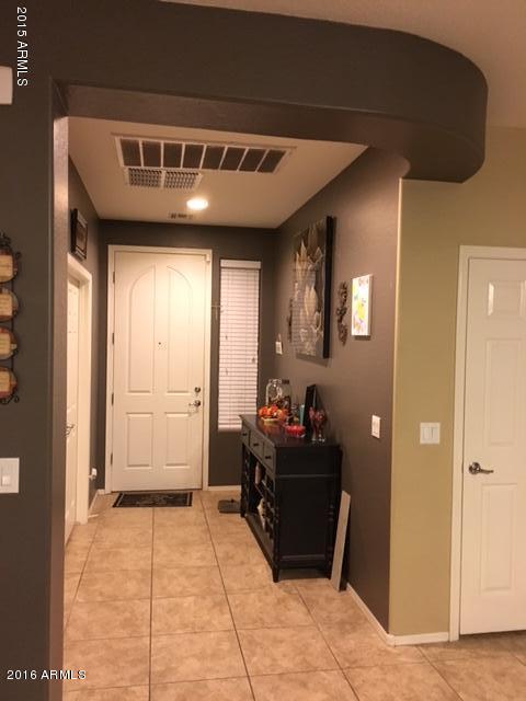 5424 West Beverly Road Laveen, AZ 85339 - Photo 2 of 15 Entry