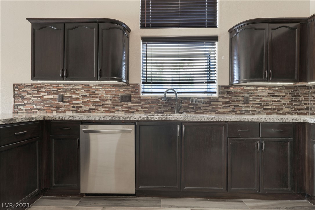 839 Coastal Beach Road Henderson, NV 89002 - Photo 11 of 33 Gallery Image 11