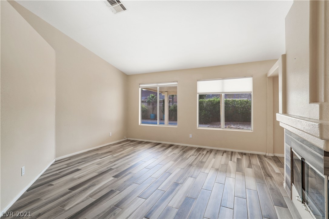 839 Coastal Beach Road Henderson, NV 89002 - Photo 16 of 33 Gallery Image 16