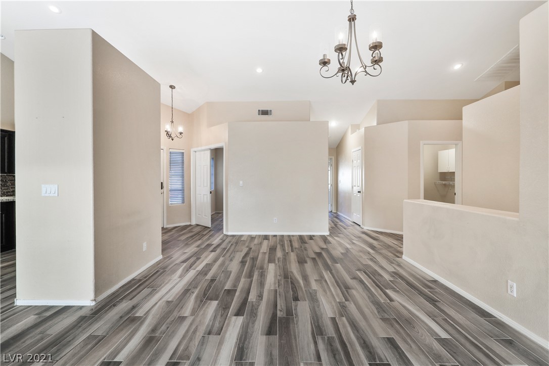 839 Coastal Beach Road Henderson, NV 89002 - Photo 6 of 33 Gallery Image 6