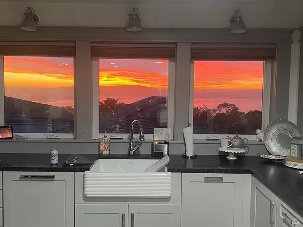 $3,400,000 | 88 Cypress Loop, Bodega Bay, CA 94923