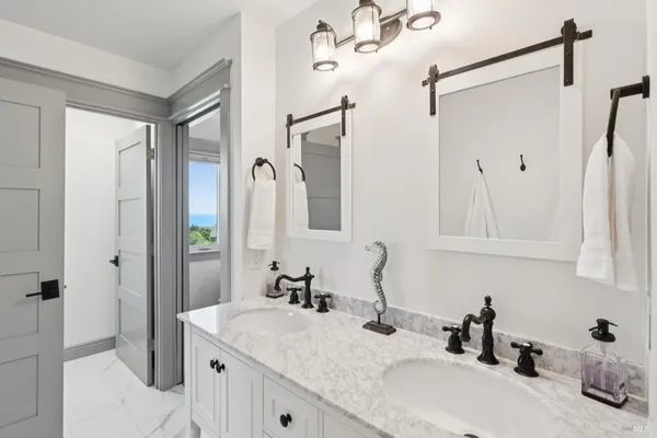 $3,400,000 | 88 Cypress Loop, Bodega Bay, CA 94923