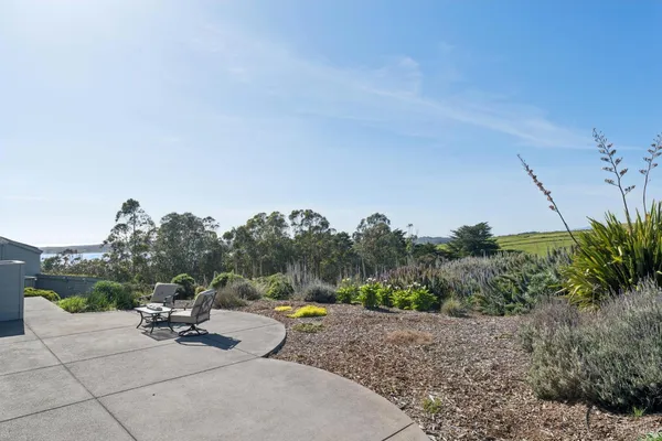 $3,400,000 | 88 Cypress Loop, Bodega Bay, CA 94923
