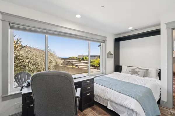 $3,400,000 | 88 Cypress Loop, Bodega Bay, CA 94923