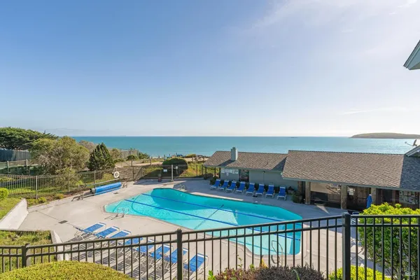 $3,400,000 | 88 Cypress Loop, Bodega Bay, CA 94923