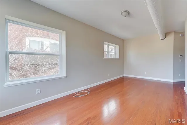 $1,500 | 3908 McDonald Avenue, Unit 2FW, St. Louis, MO 63116