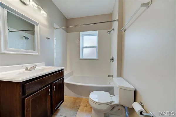 $1,500 | 3908 McDonald Avenue, Unit 2FW, St. Louis, MO 63116