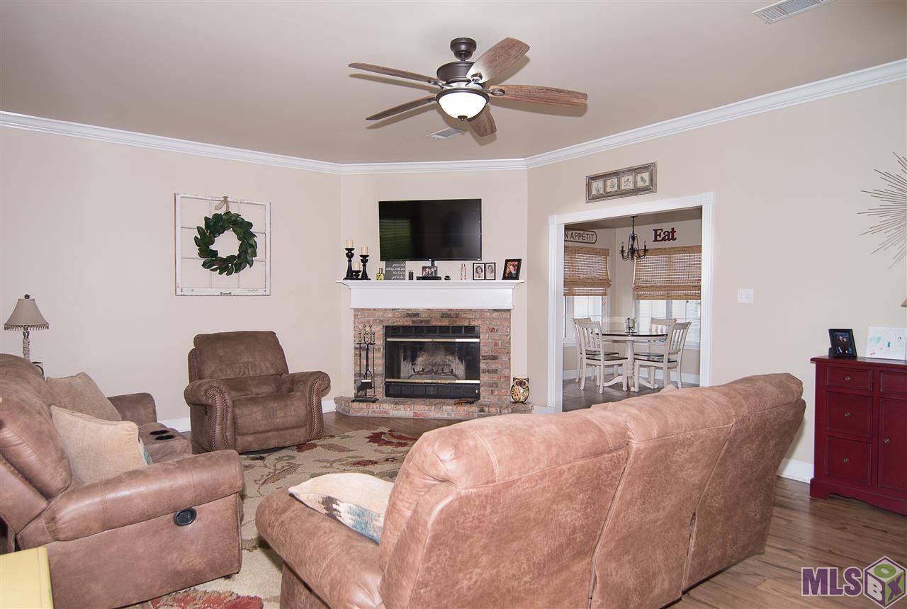 40440 Causey Road Prairieville, LA 70769 - Photo 4 of 29 Den with Fireplace