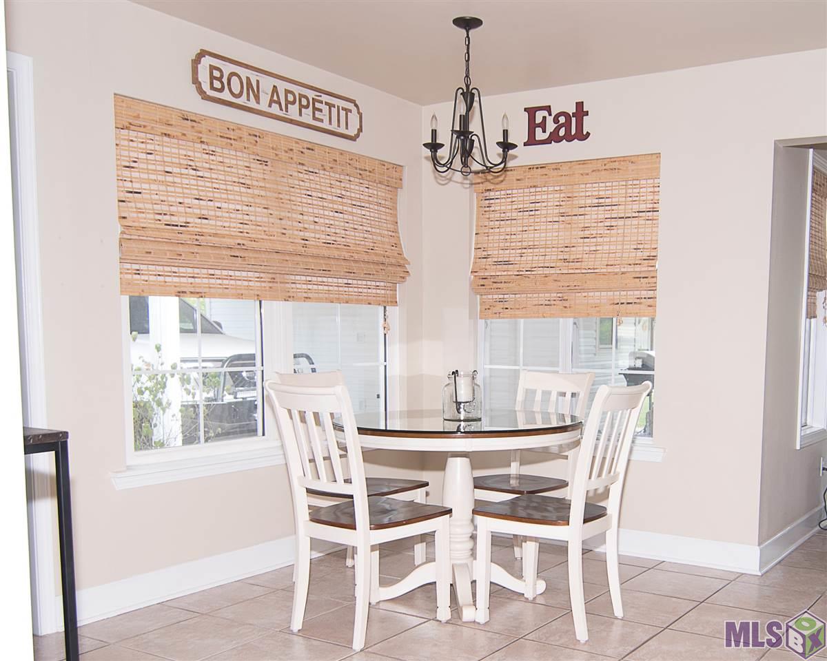 40440 Causey Road Prairieville, LA 70769 - Photo 7 of 29 Breakfast area