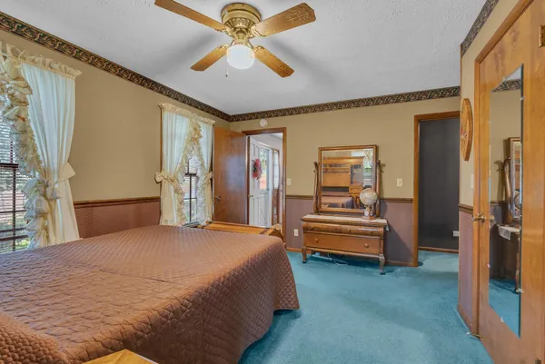 $590,000 | 99 Hilltop Lane, Byrdstown, TN 38549