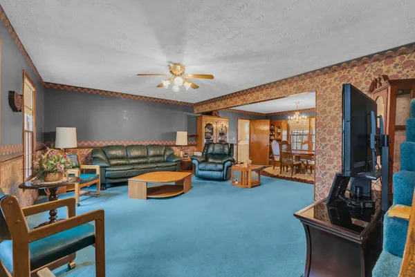 $590,000 | 99 Hilltop Lane, Byrdstown, TN 38549