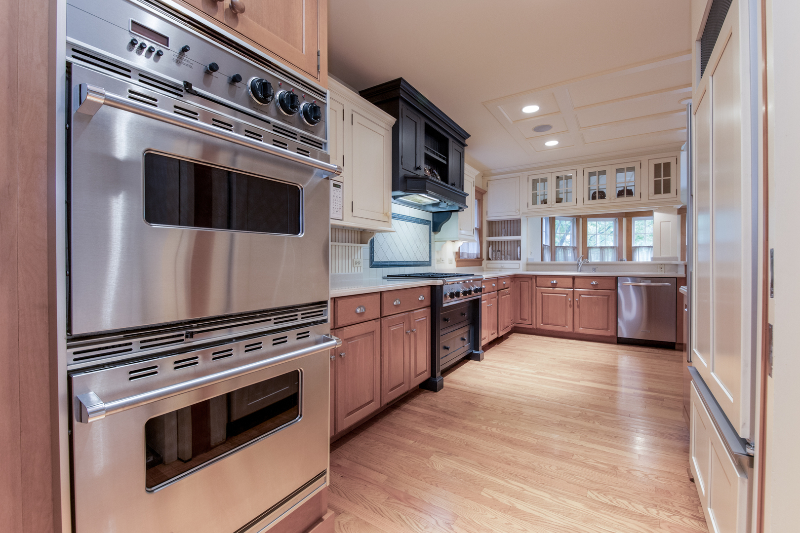 317 Elm Street Park Ridge, IL 60068 - Photo 9 of 61