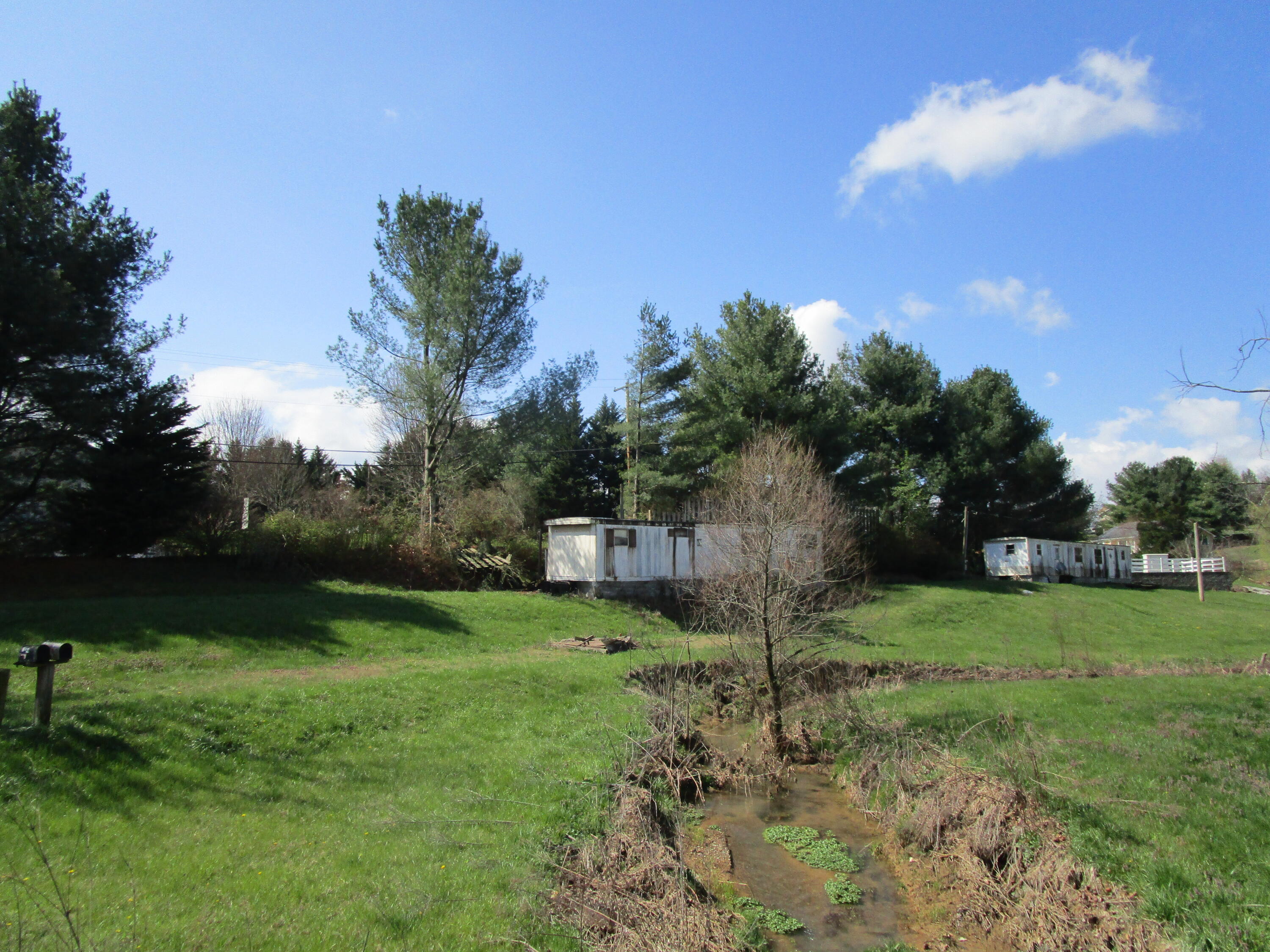 397 Hugh Cox Road Jonesborough, TN 37659 - Photo 1 of 15 IMG_4439