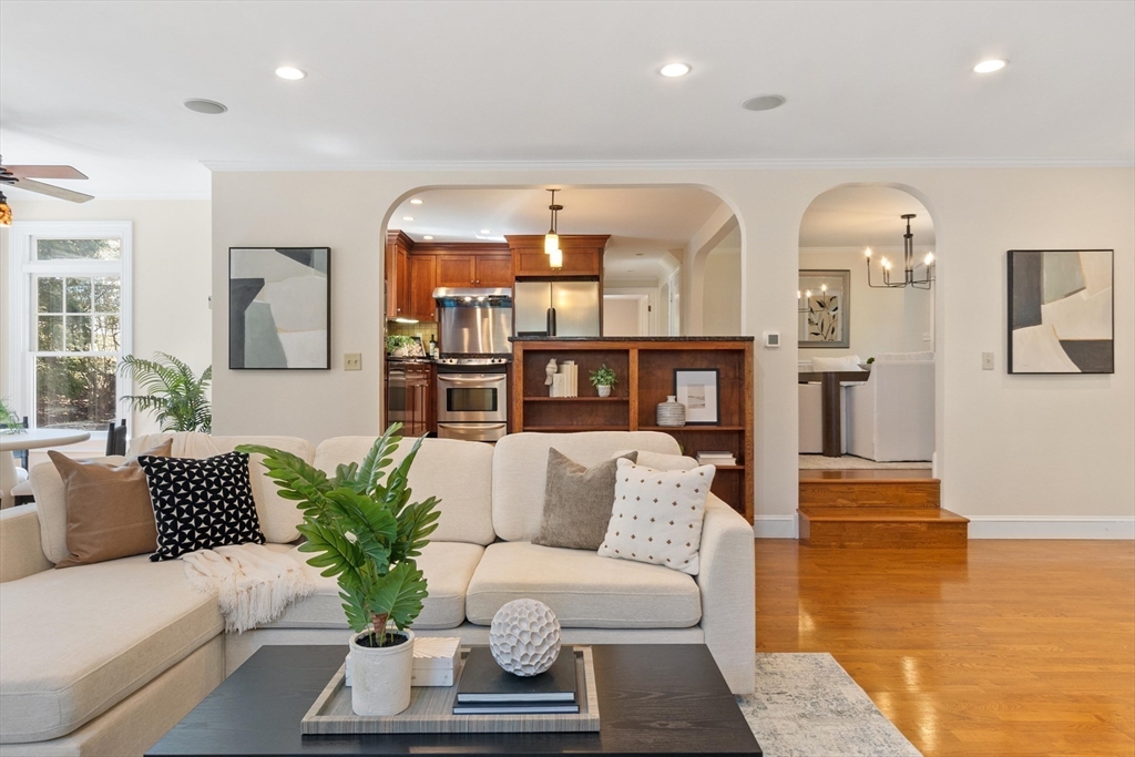 39 Greenwood Street Lexington, MA 02421 - Photo 20 of 41 Gallery Image 20