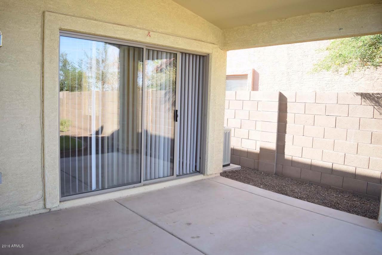 430 West Harwell Rd. Phoenix, AZ 85041 - Photo 7 of 10 covered Patio