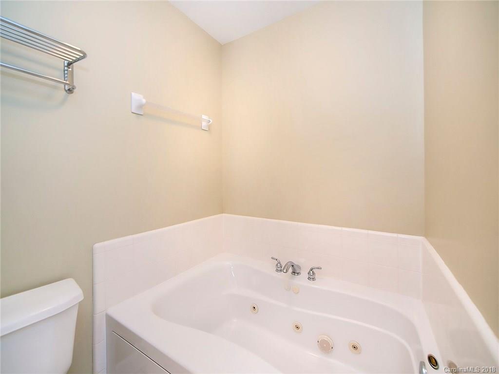 3319 Stettler View Road Charlotte, NC 28210 - Photo 14 of 22 Gallery Image 14