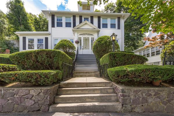 210 Lawrence Road Medford, MA 02155 - Photo 3 of 30 Gallery Image 3
