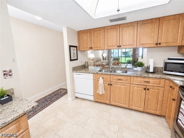 $210,000 | 11610 Caravel Circle, Unit 108, Fort Myers, FL 33908