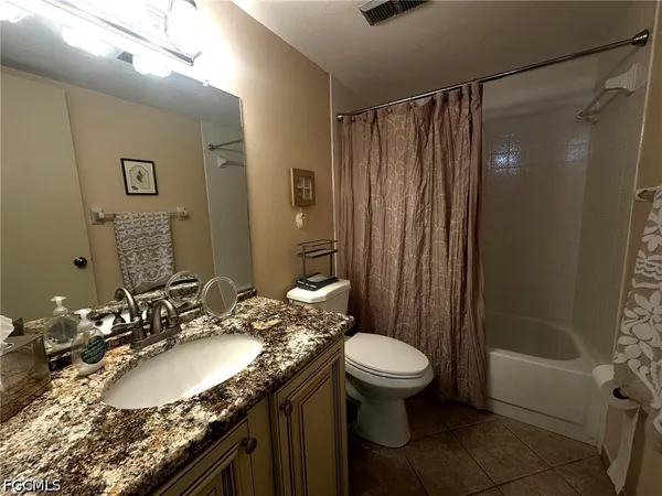$210,000 | 11610 Caravel Circle, Unit 108, Fort Myers, FL 33908