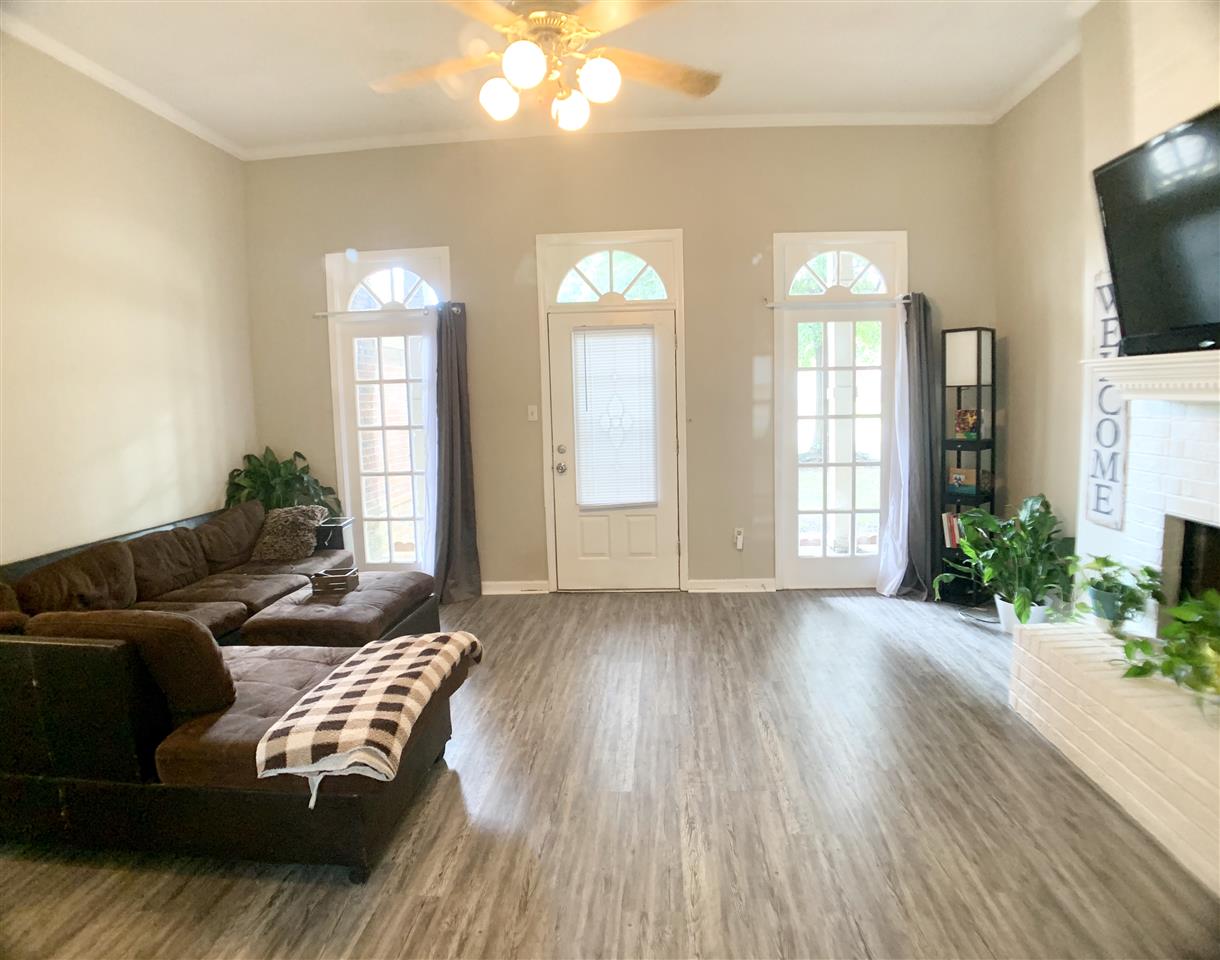 6960 Spring River Road Memphis, TN 38141 - Photo 3 of 20