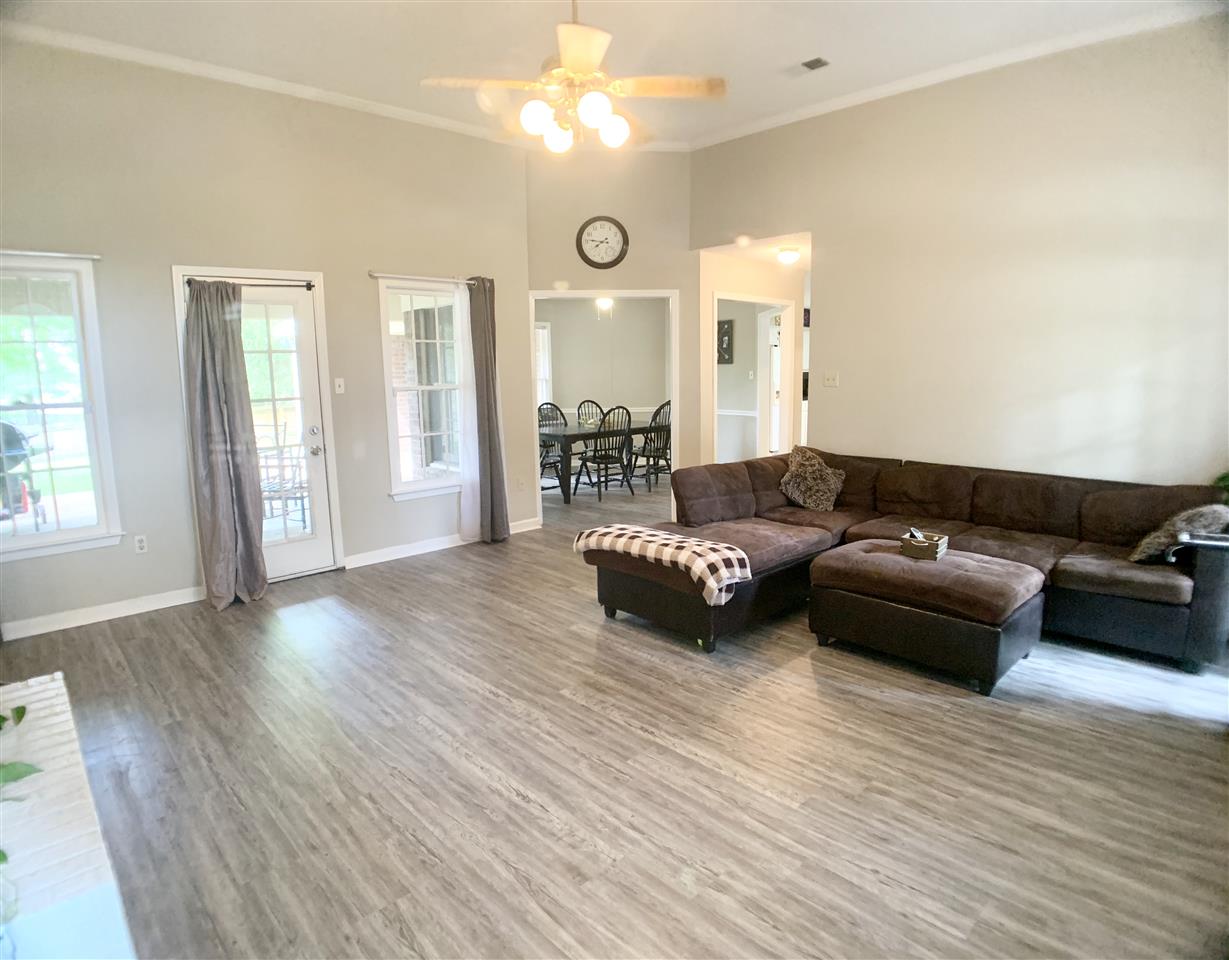 6960 Spring River Road Memphis, TN 38141 - Photo 4 of 20