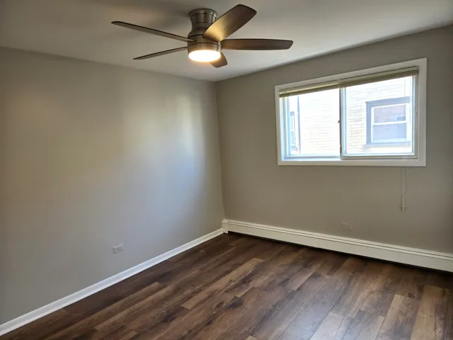 $1,800 | 4712 West 107th Street, Unit 3D, Oak Lawn, IL 60453