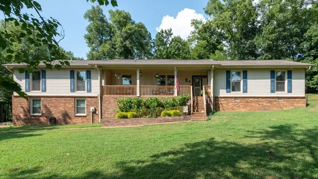 $599,000 | 107 Fawn Court, Hendersonville, TN 37075