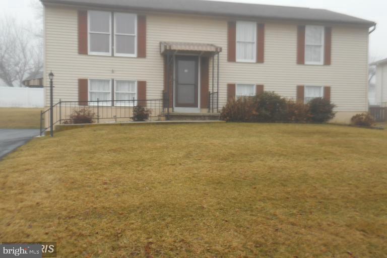 23 Allen Drive Hanover, PA 17331 - Photo 1 of 15 Gallery Image 1